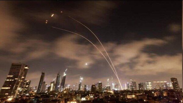 انفجارهای شدید در عربستان/ پروازها در فرودگاه طائف متوقف شد