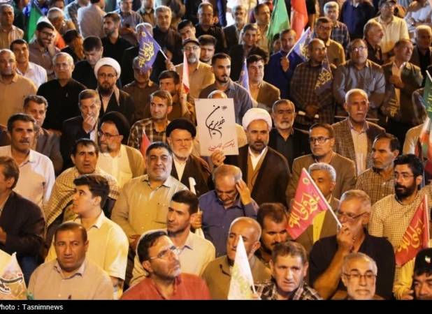 شکست دشمن در سه جنگ تحمیلی با ایستادگی ملت به‌دست آمده است