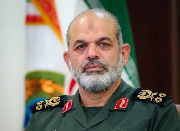 سرلشکر وحیدی: خون پاک شهیدانمان بی حساب نخواهد ماند