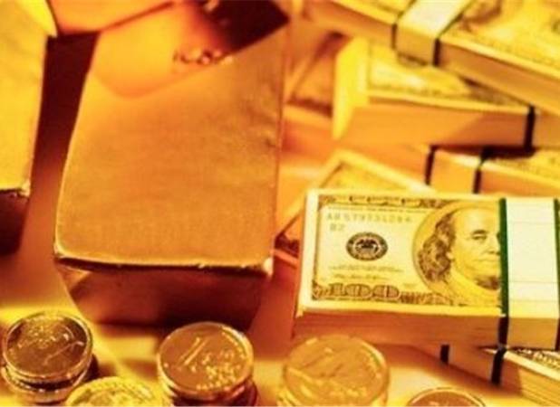 طلا در محدوده‌های تاریخی؛ بازارها در انتظار سیگنال تازه