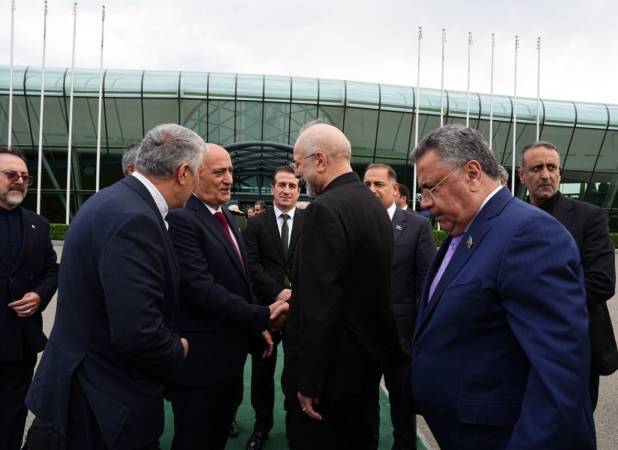 دکتر قالیباف باکو را به مقصد تهران ترک کرد