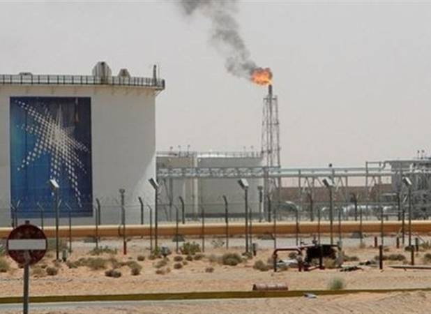 بلومبرگ: پالایشگاه‌های اروپا در شوک قطع نفت عربستان