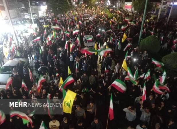 اجتماع حماسی مردم بندرعباس در شام اربعین رهبر شهید انقلاب