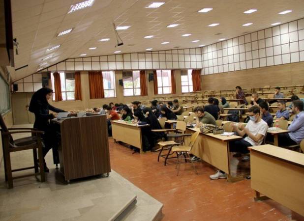 تمدید مهلت ثبت‌نام فراخوان جذب هیئت علمی پیوسته در دانشگاه آزاد
