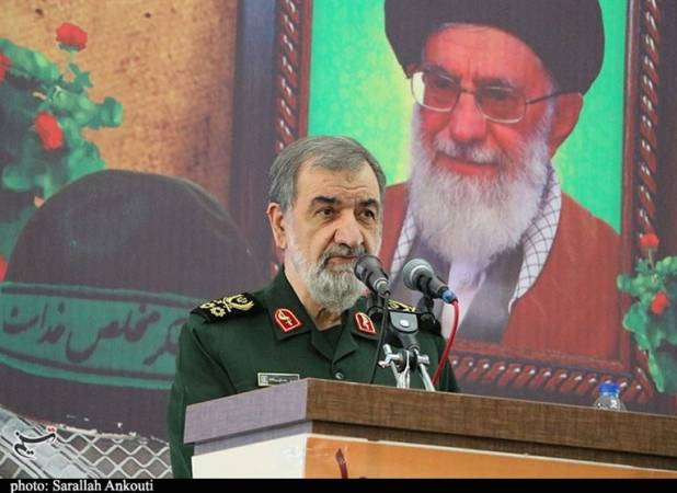 سرلشکر رضایی: متجاوزان در دام راهبردی تنگه هرمز گرفتار شدند