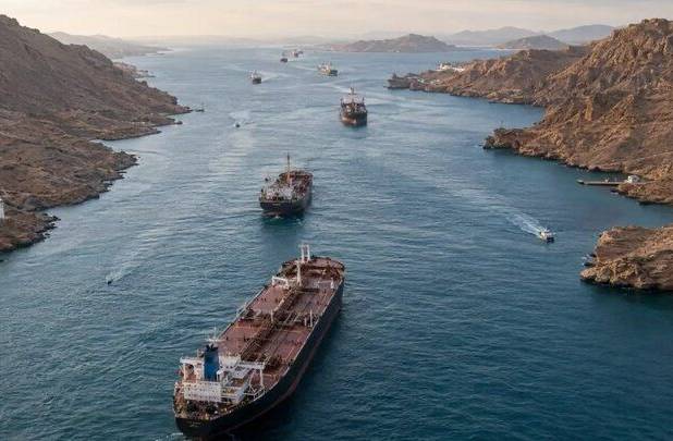 باب المندب برای همه به جز عربستان باز است