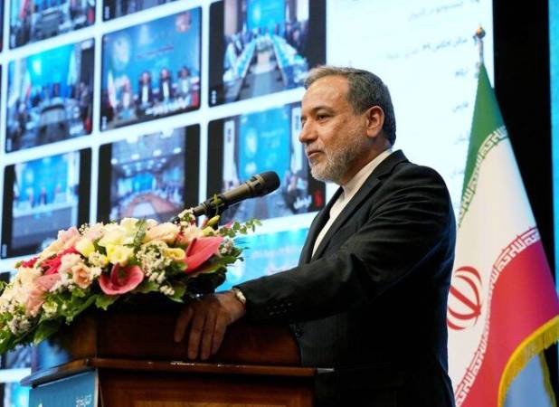 عراقچی: سفرای کشورهای مختلف به من گفتند تفاهم‌ به نفع ایران بوده | این موشک‌های ما بودند که محور قدرت ما شدند | مخالف سیاست صندلی خالی هستیم