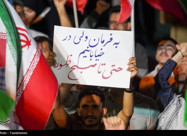 100 روز دفاع و مقاومت؛ حضور قاطعانه مردم در حمایت از ایران و اسلام