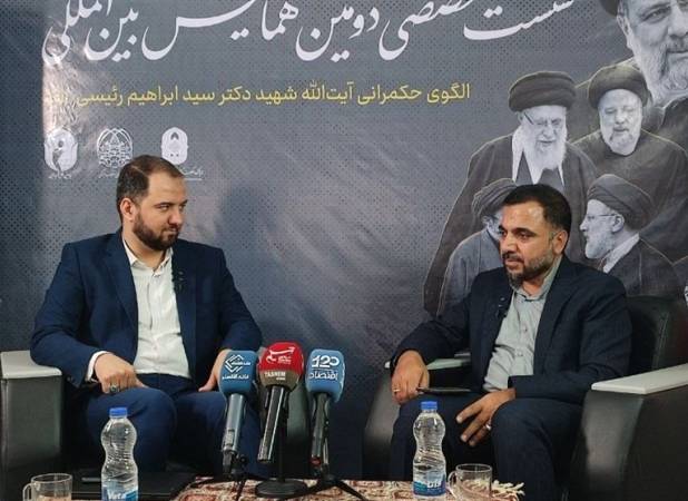 شهید رئیسی با عمل خود خط بطلان بر نظریه «حاکمیت دوگانه» کشید