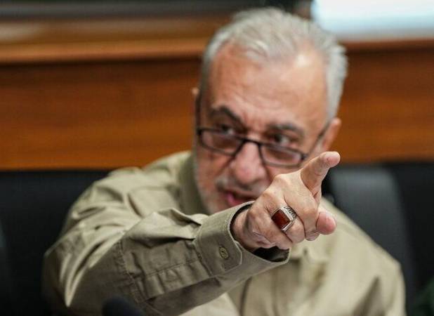 واکنش وزیر دفاع به احتمال استفاده آمریکا از «مادر بمب‌ها» / تدابیر لازم را برای این موضوع اندیشیده‌ایم و خیالمان راحت است