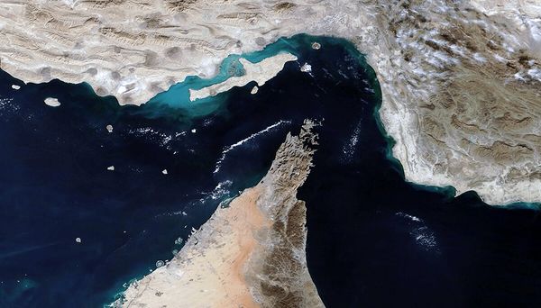 مخالفت فرانسه با حضور ناتو در عملیات تنگه هرمز