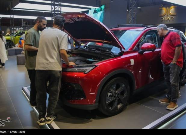 آیین‌نامه ماده 10 اصلاح شد؛تکلیف خودروهای برقی و هیبریدی روشن شد