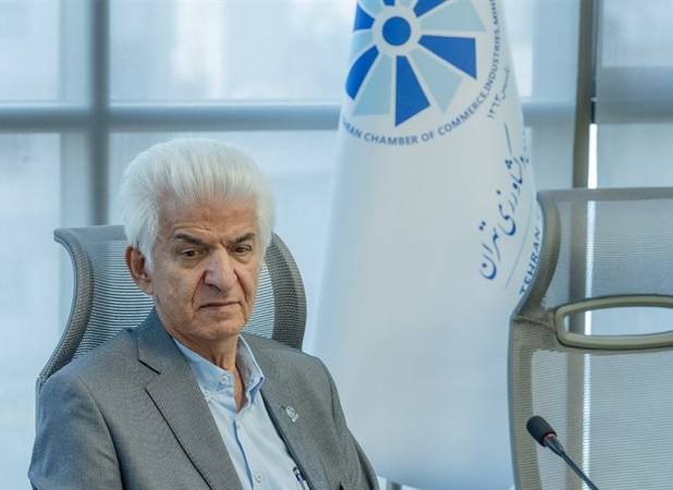 لزوم هوشمندسازی گمرکات و تحول در مناطق آزاد 