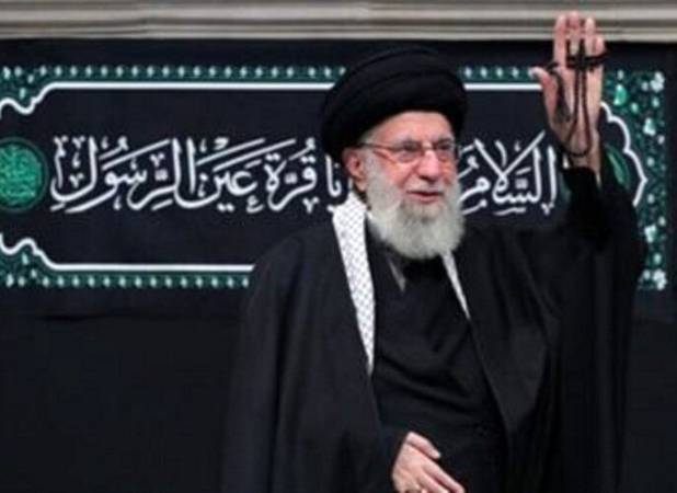 ماجرای قرضی که رهبر شهید انقلاب از یک فرمانده سپاهی گرفتند/ کرایه منزل، آب، برق و گاز را هم حضرت آقا پرداخت می‌کردند