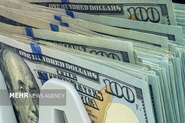 آغاز فروش ۱۰ هزار دلار در ۵ بانک منتخب برای مدیریت بازار ارز
