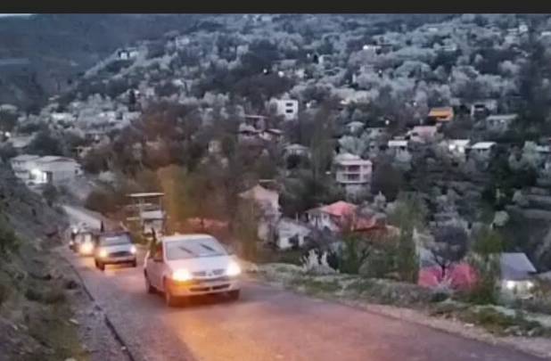 کاروان خودرویی در لاریجان