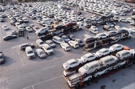بیش از ۷۰۰۰ خودرو وارداتی ترخیص شد
