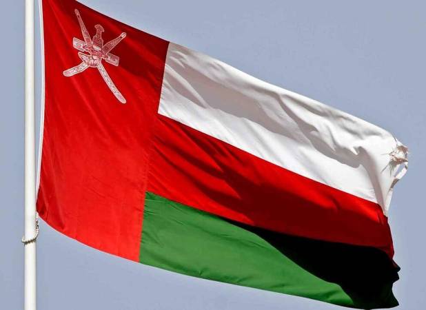 هیأت دیپلماتیک عمان برای رایزنی درباره تنگه هرمز به ایران آمد