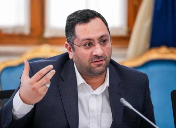 معاون وزیر ارتباطات: با فراگیری استارلینک مجبور به قطع برق می‌شویم/ استارلینک رجیستری را بی اثر خواهد کرد