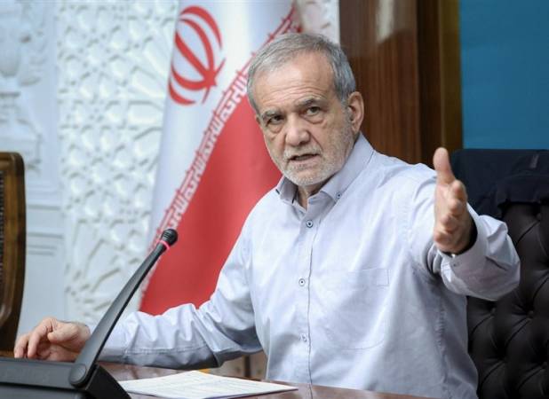 پزشکیان: ظرفیت‌های کشور برای تولید و تداوم اشتغال به میدان بیاید