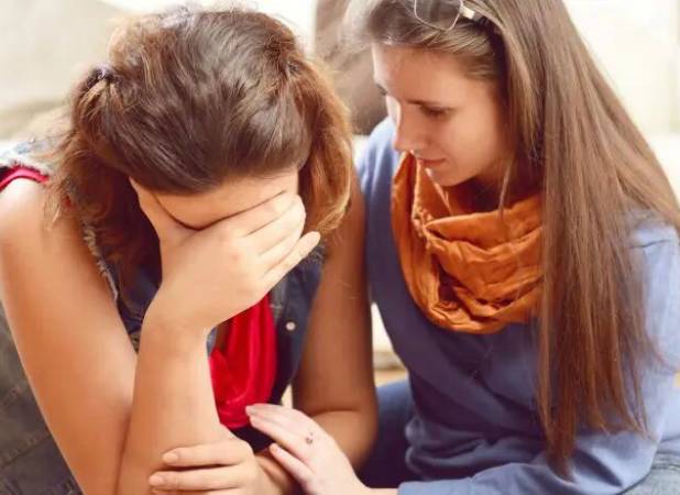 با فردی که به‌تازگی عزیزی را از دست داده چگونه صحبت کنیم؟