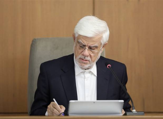 عارف درگذشت اکبر عبدی را تسلیت گفت