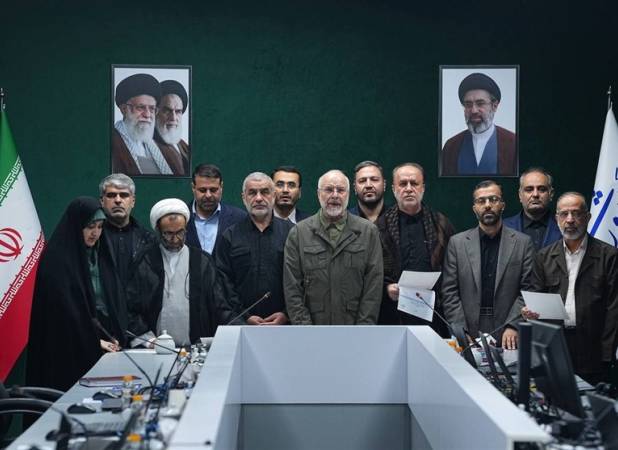 حضور قالیباف در مجلس/ اعضای هیئت رئیسه سوگند یاد کردند