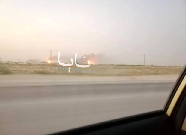 آتش‌سوزی گسترده  در تأسیسات نفتی عربستان پس از حملات موشکی + عکس
