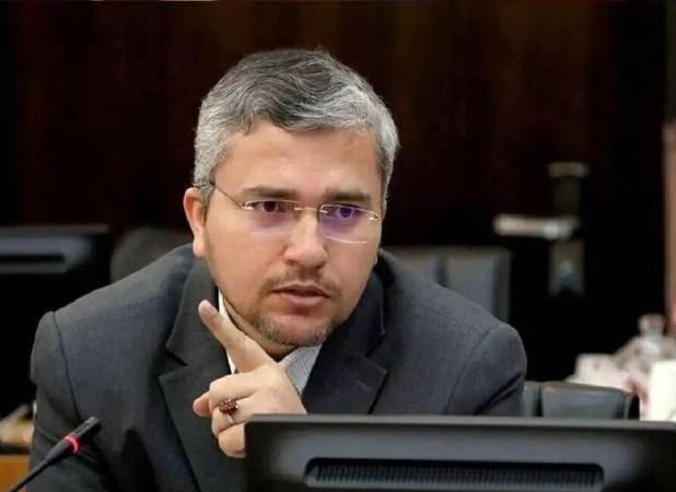 عضو کمیسیون امنیت ملی مجلس: قطر، کویت و امارات خانه‌شان را سنگر دشمن کرده‌اند، بعدا گلایه نکنند