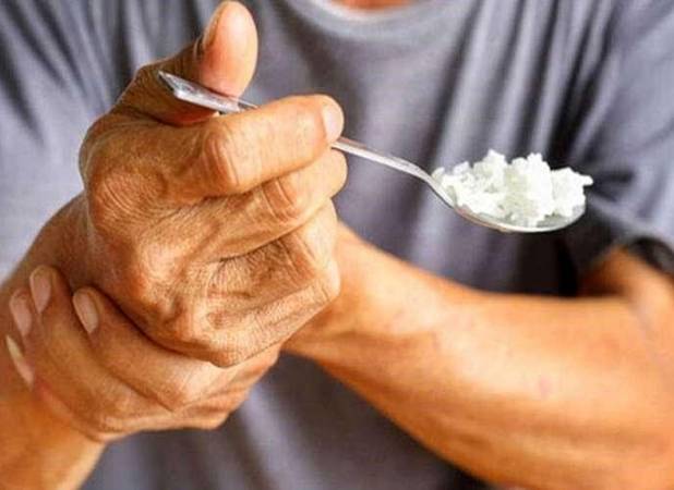 نشانه های خاموشی که علامت بیماری پارکینسون هستند/ این علائم مهم تر از لرزش دست است
