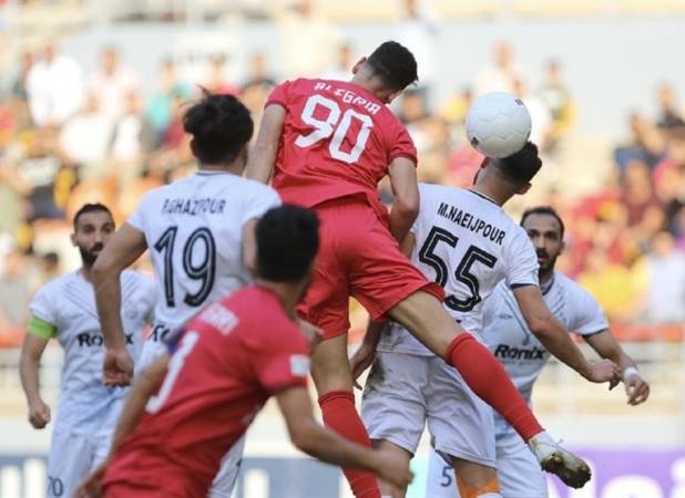 لیگ برتر فوتبال با تأخیر آغاز می‌شود