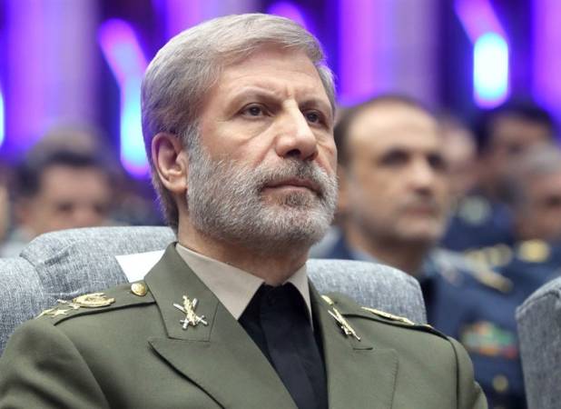سرلشکر حاتمی: جنگ امروز، جنگ تاب‌آوری ملت‌هاست