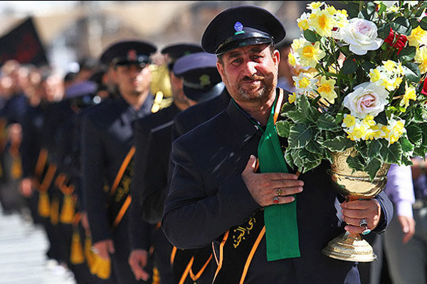 همدان میزبان کاروان خادمان حرم حضرت معصومه(س) 
