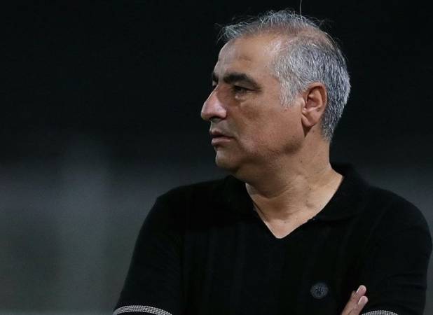 الهامی: ایراد از من است که بازی را نبردیم