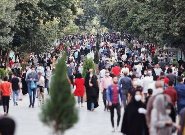 نشانه‌های خطرناک فقر تدریجی در زندگی طبقه متوسط به روایت یک اقتصاددان | حذف پس‌انداز یعنی کاهش تاب‌آوری اقتصادی!