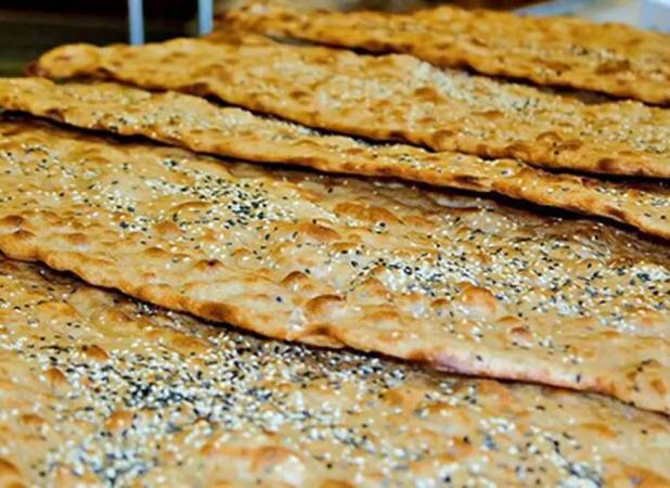 تغییر در شیوه فروش نان/ از اول آبان نان کیلویی فروخته می شود