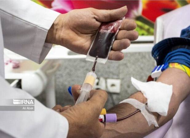 وزیر بهداشت: در جنگ تحمیلی اخیر ذخیره خون به ۱۰ روز رسید/ افتتاح ۴ مرکز اهدا خون