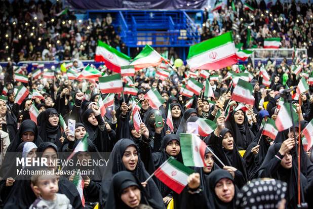 پنجاه و دومین شب رامیان‌ها در سنگر خیابان