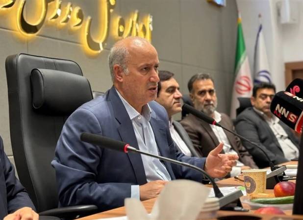 تاج: مخالف محرومیت تماشاگران هستم/ نباید با انتقاد برخورد کرد