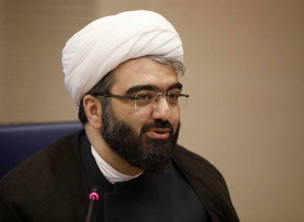 کرمی خبر داد: بسته ویژه نهاد رهبری برای تابستان دانشگاه‌ها