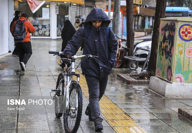 هشدار نارنجی هواشناسی برای بخش‌هایی از جنوب کشور/ بارش‌های فردا خطرناک می‌شود