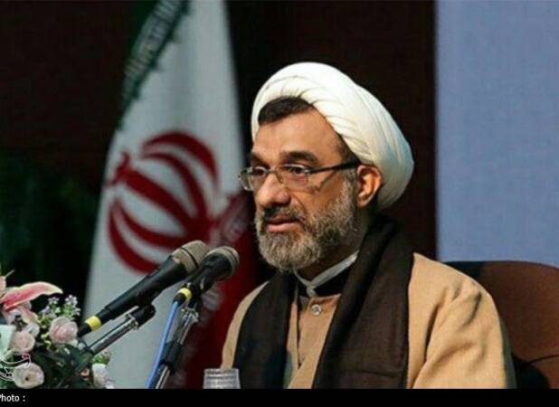 اربعین «فناوری نرم اجتماعی» و زمینه‌ساز تمدن نوین اسلامی است
