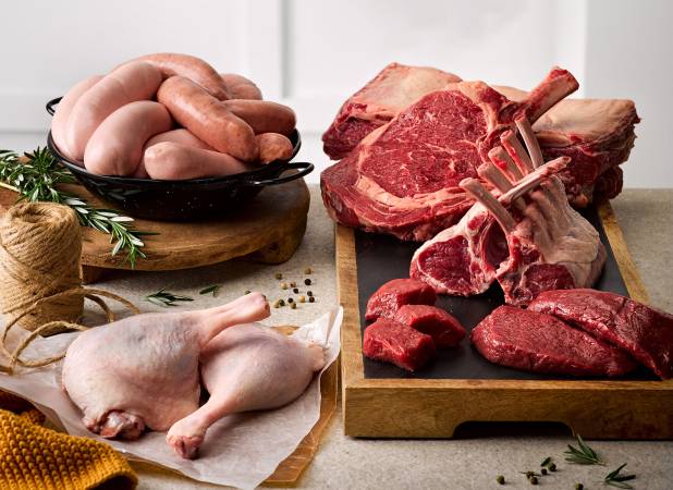 قیمت کالاهای اساسی در مهر ۱۴۰۵ / مرغ، گوشت و تخم‌مرغ چقدر گران شد؟ + جدول