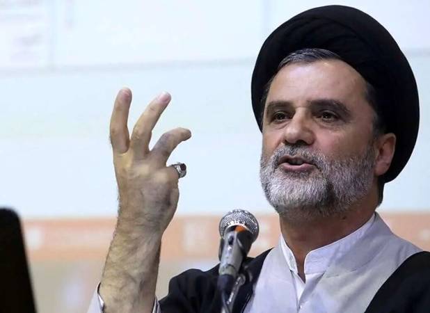 ادعای  نبویان: عراقچی از دستور صریح رهبر مبنی بر انحصار ایران در مدیریت تنگه هرمز تخلف کرده است!
