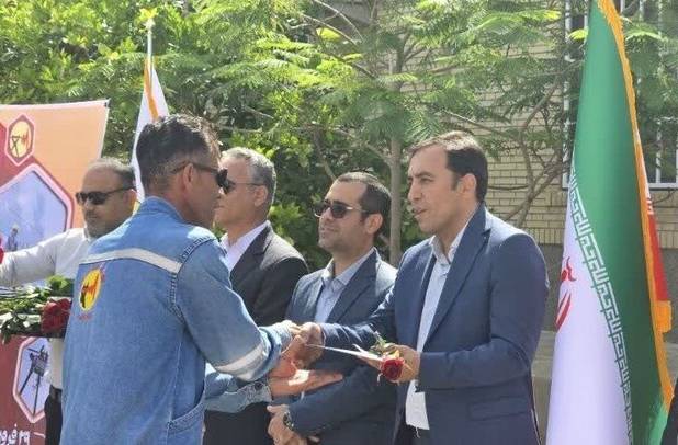 سیم‌بانان جنوب استان بوشهر تجلیل شدند