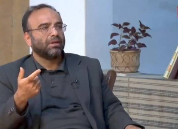 وزیری: خودباوری ملی محصول مکتب رهبری است