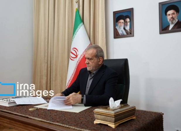 توئیت پزشکیان بعد از امضای رسمی تفاهم با آمریکا