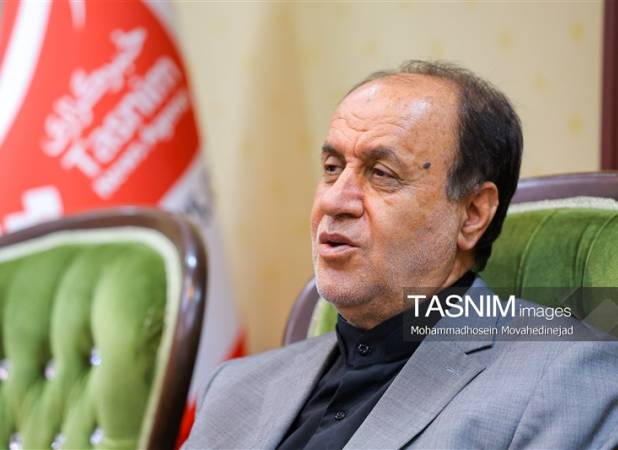جلسات مجلس با رعایت پروتکل حضوری شود/ ادغام وزارت آموزش‌وپرورش و نفت