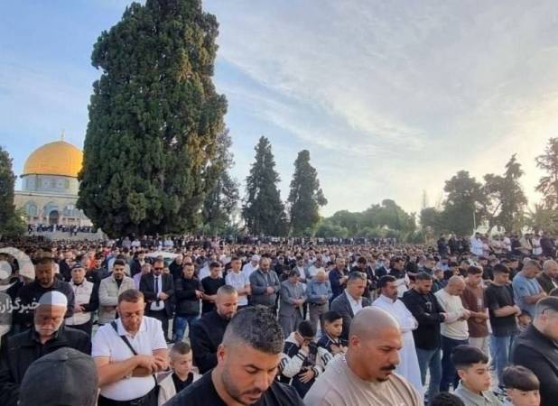 برگزاری نماز عید قربان در مسجدالقص + عکس