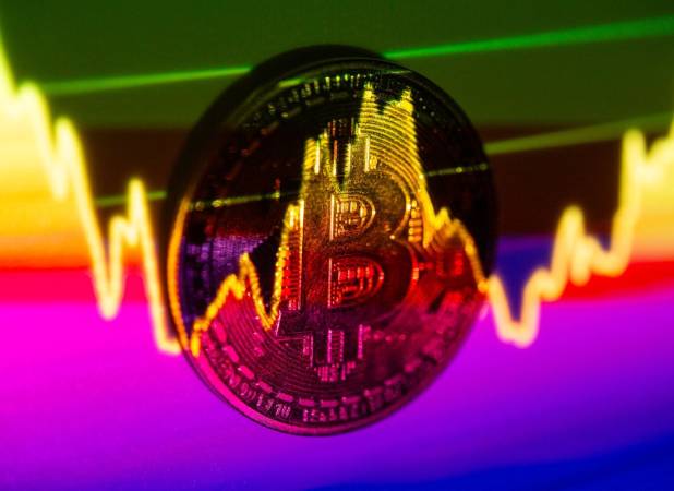 بازار کریپتو در سال ۲۰۲۶؛ عمق بیشتر یا آرامش فریبنده؟ | بیت‌کوین آرام‌تر شده اما جهش‌های قیمتی تکرار می‌شوند |  ریسک پنهان بازار کجاست؟